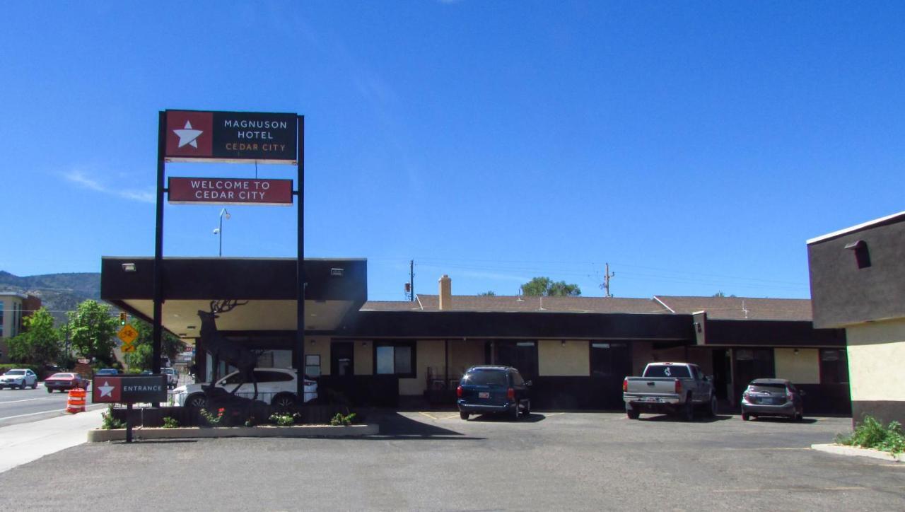Magnuson Cedar City Extérieur photo