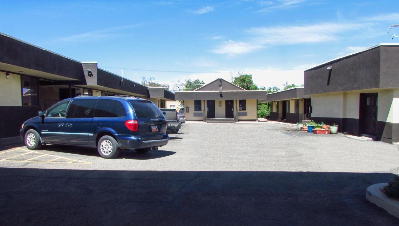 Magnuson Cedar City Extérieur photo