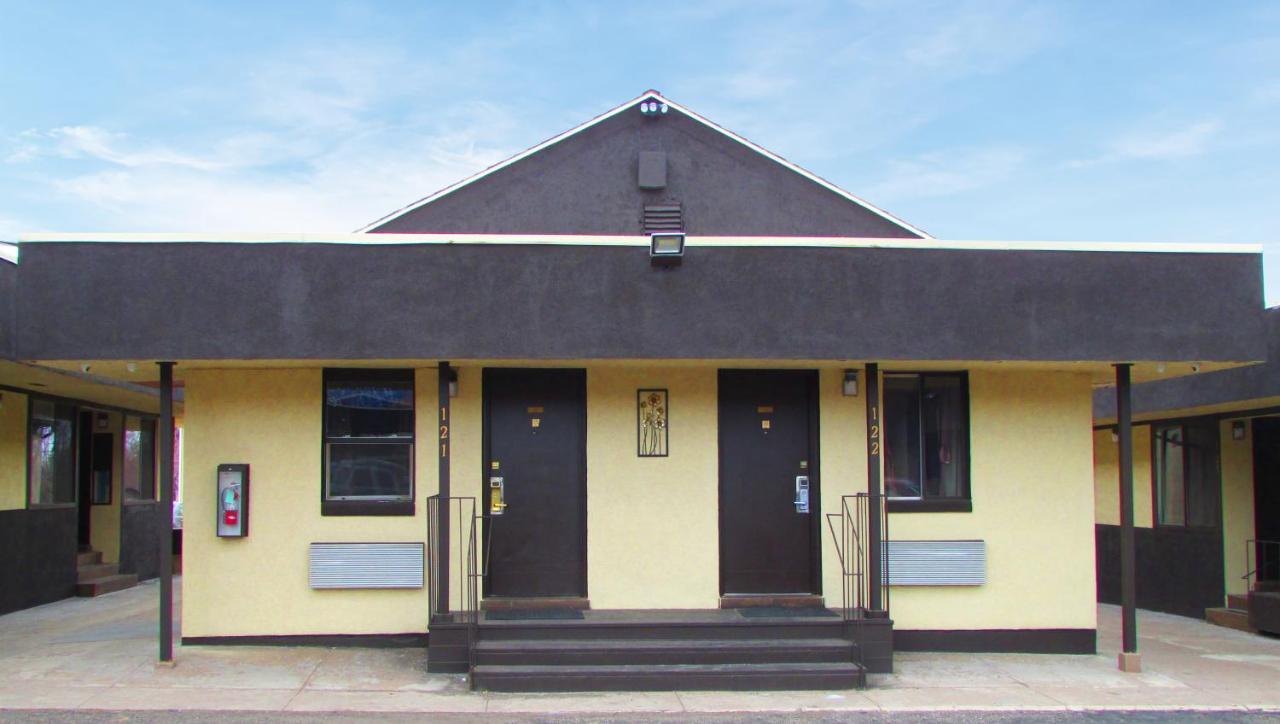 Magnuson Cedar City Extérieur photo