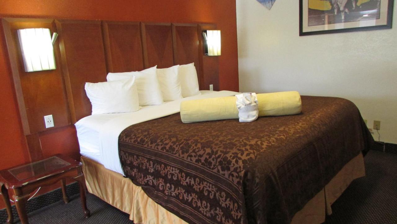 Magnuson Cedar City Extérieur photo