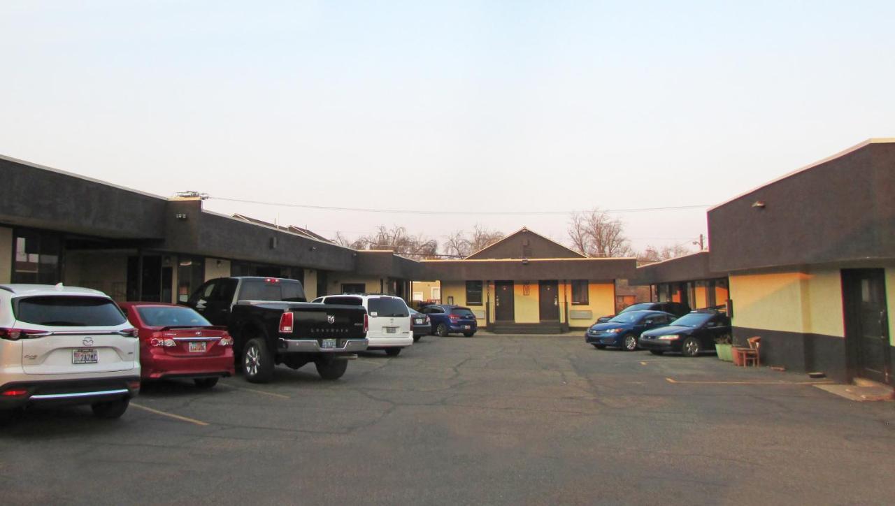 Magnuson Cedar City Extérieur photo